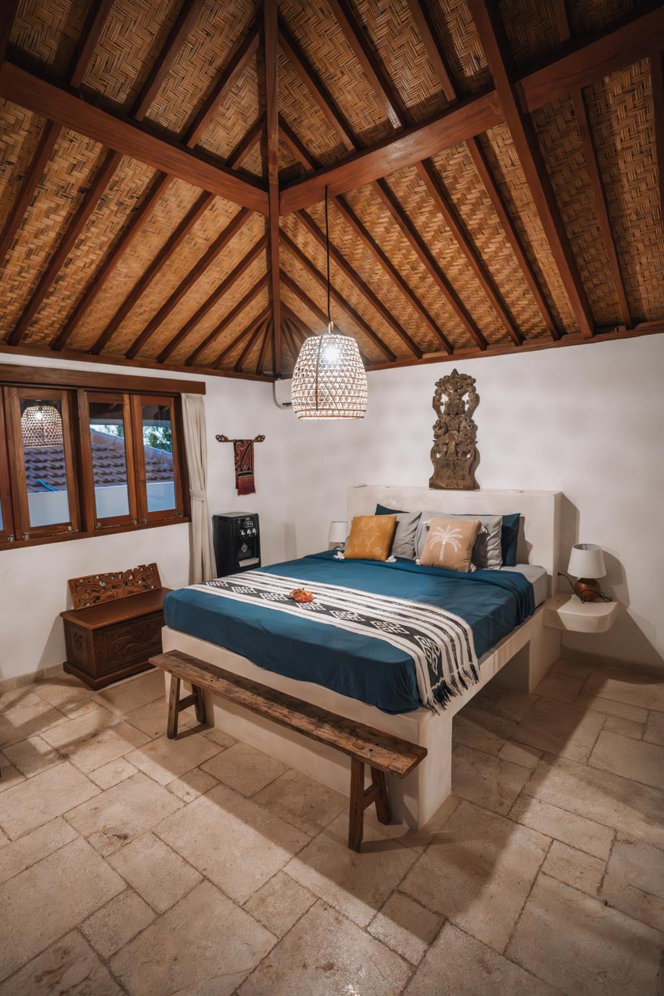 La Kreyiol Bed & Breakfast Uluwatu  Exterior photo